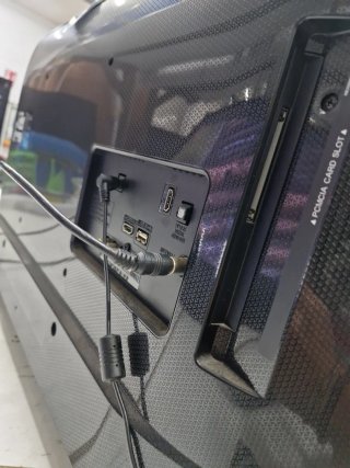 Televisor LG Negro
