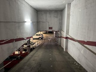 Garaje en venta en Eixample Sud – Migdia en Girona
