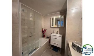 Piso en venta en Empuriabrava en Castelló d´Empúries