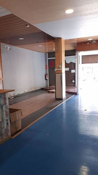 Local comercial en alquiler en Centre - Colomeres - Rambles en Gavà