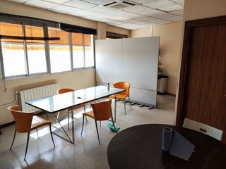 Oficina en alquiler en Zona Centro en Córdoba