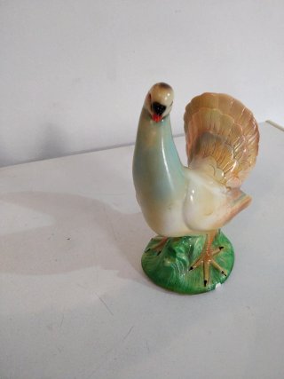 Paloma de escayola decorativa