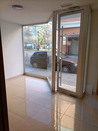 Local comercial en alquiler en Utebo