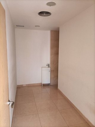 Local comercial en alquiler en Utebo