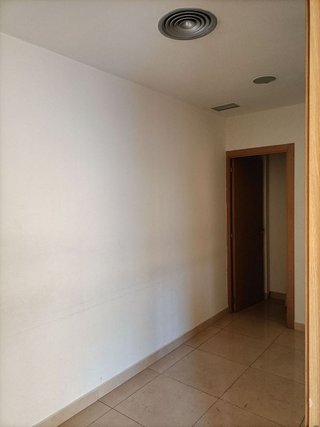 Local comercial en alquiler en Utebo