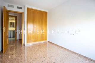Piso en alquiler en Garbinet en Alicante