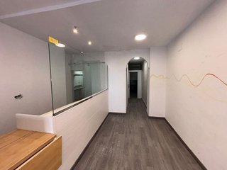 Local comercial en alquiler en Los Remedios en Sevilla