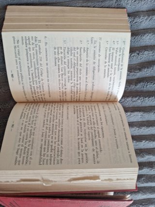 Lote 2 libros antiguos