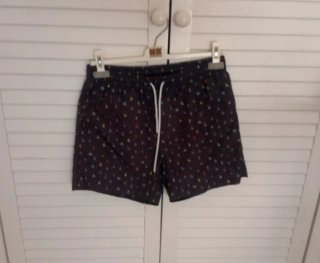 Bañador estampado hombre de Pull&Bear.