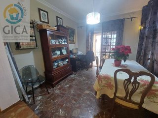 Chalet en venta en La Granja-La Colina-Los Pastores en Algeciras