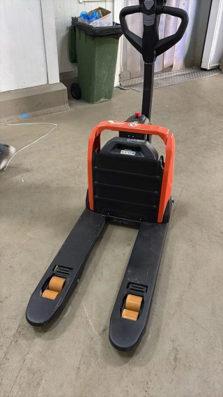 Transpaleta eléctrica BT