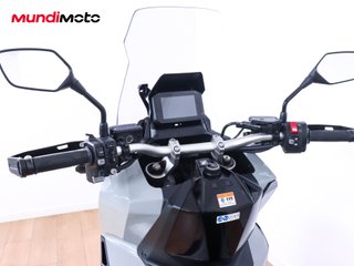 HONDA X-ADV