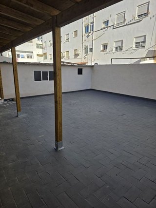 Piso en venta en Avda. de Abril. - 9 de octubre en Sagunto