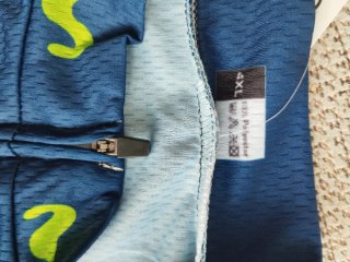 Maillot y culotte ciclismo Movistar UCI World Tour
