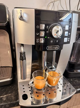 Cafetera Delonghi Magnifica S