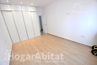 Piso en venta en Nou Moles en Valencia