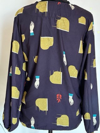 Blusa estampada instrumentos musicales
