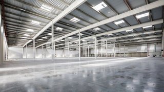 Nave industrial en alquiler en Los Olivos - Los Ángeles - Perales del río en Getafe