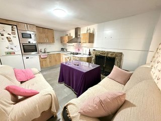 Casa adosada en venta en Martos