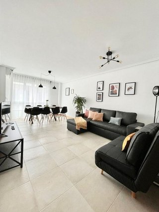 Casa en venta en El Campillo - Polígono Cantabria en Logroño