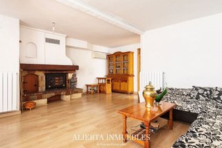 Casa adosada en venta en Salvador Allende en Zaragoza