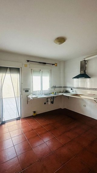 Casa adosada en venta en Renfe - Bulevar 1º y 2º Fase en Jaén