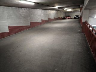 Garaje en alquiler en San Mamés - La Palomera en León