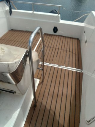 Barco para paseos, pesca y excursiones