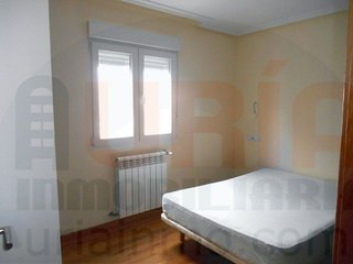 Piso en venta en Milán - Pumarín - Teatinos en Oviedo
