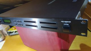 ROLAND U-110 PCM Sound Module