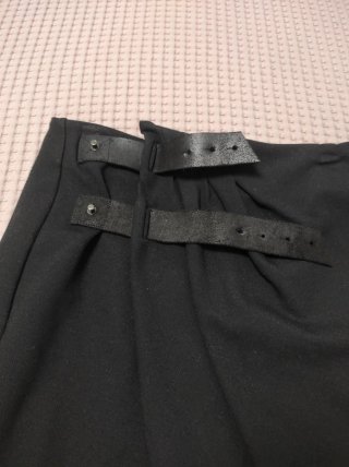 Falda cruzada Mango negra