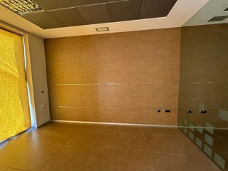 Local comercial en venta en El Puerto - Romanilla en Roquetas de Mar