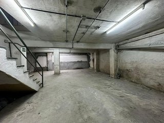 Local comercial en venta en Vallobín - La Florida en Oviedo