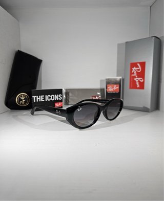 Occhiali da sole Ray Ban RB 4457D Neri