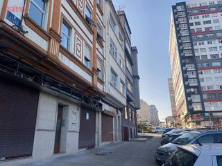 Local comercial en venta en Paseo de los Puentes - Santa Margarita en Coruña (A)