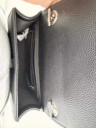 Bolso de mano Valentino negro y plateado