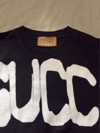 Camiseta Gucci Negra