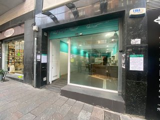 Local comercial en alquiler en Centre - Estació en Sant Cugat del Vallès