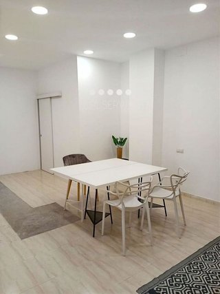 Local comercial en alquiler en Centre en Badalona