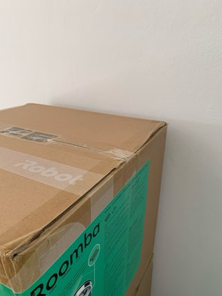 SIN DESPRECINTAR- Roomba Max 705