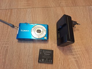 Panasonic Lumix DMC-FS16 14.1MP Cámara Digital