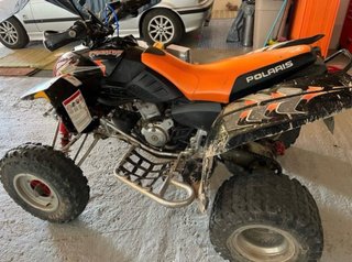 Quad Polaris Predator 500 2004. LEER BIEN ANUNCIO!