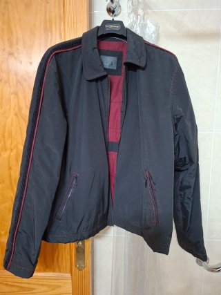 Chaqueta azul Talla XL y Adolfo Domínguez
