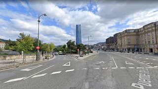 Local comercial en alquiler en San Pedro de Deusto-La Ribera en Bilbao