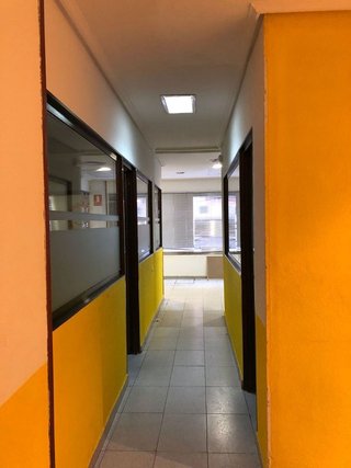 Local comercial en alquiler en Ave en Zaragoza