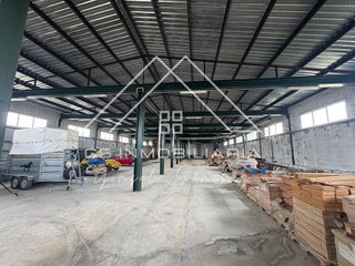 Nave industrial en alquiler en Lucena