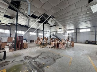 Nave industrial en alquiler en Lucena