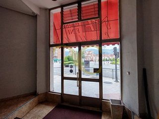 Local comercial en alquiler en Campo San Francisco - Plaza de América en Oviedo