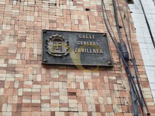 Local comercial en alquiler en Campo San Francisco - Plaza de América en Oviedo