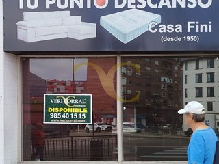 Local comercial en alquiler en Campo San Francisco - Plaza de América en Oviedo
